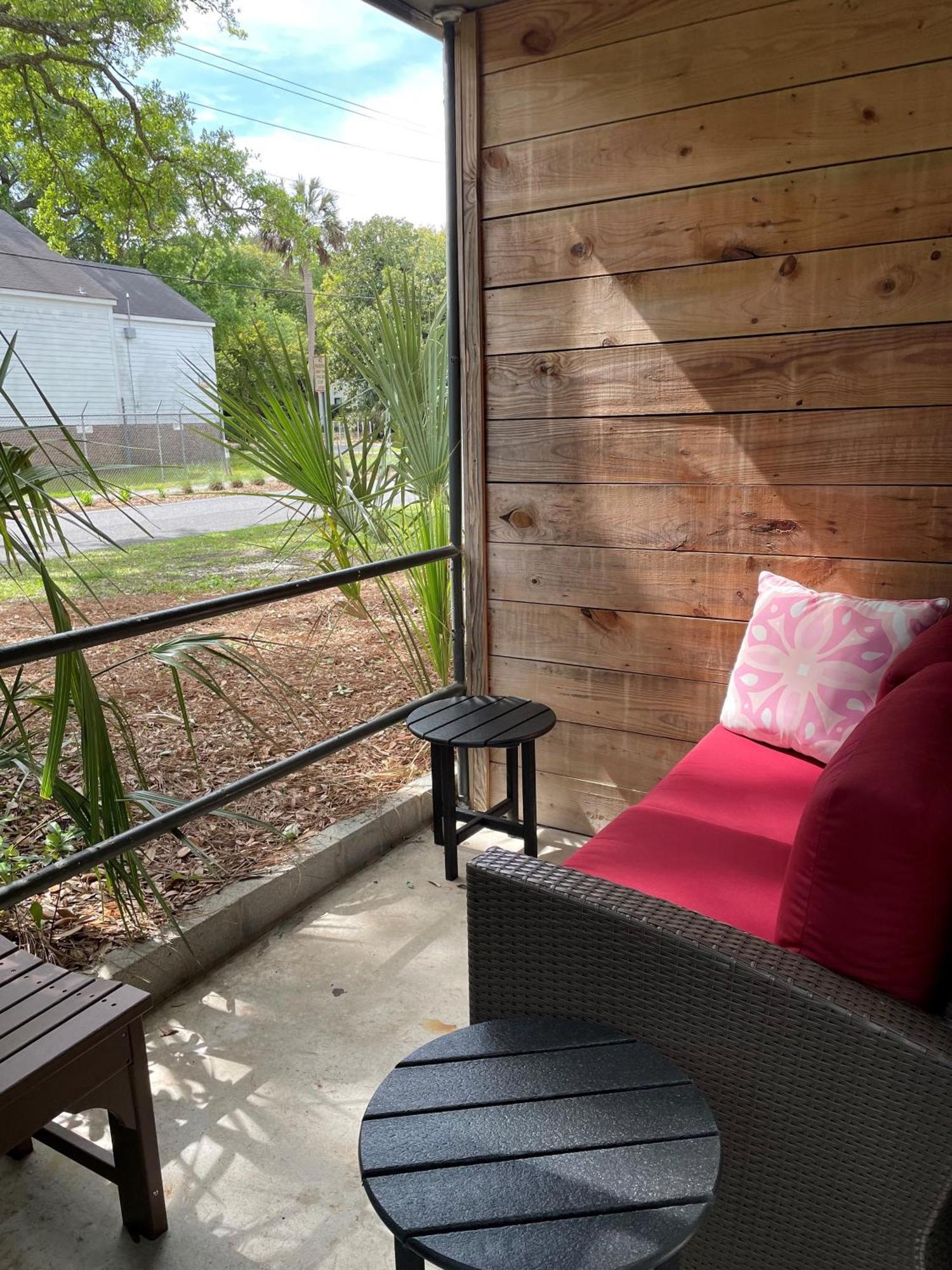 Folly Vacation Great Location, Vintage And Fun 120 Unit A Apartment Folly Beach Bagian luar foto